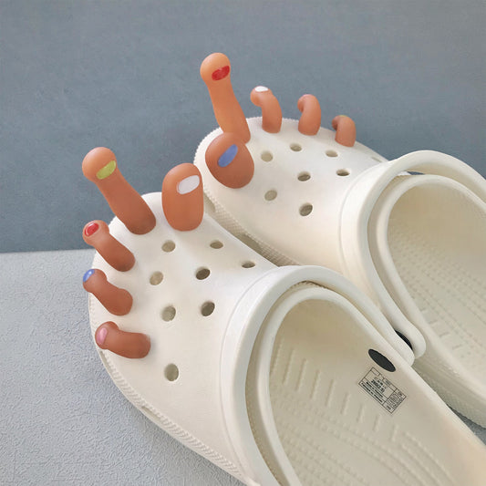 New style clogs with 3D toe decorations, quirky and creativeDIYDetachablecrosHigh-quality rubber accessory shoe buckle